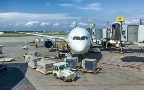 Formation aéronautique : pourquoi choisir cette reconversion professionnelle ?